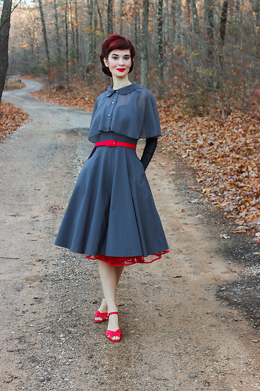 GownTown Women's 1950s Cloak Two-Piece Cocktail Dress GownTown Women's 1950s Cloak Two-Piece Cocktail Dress
