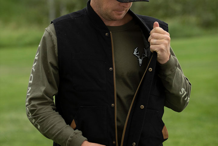 Legendary Whitetails Men's Conceal and Carry Canvas Crosstrail Vest Legendary Whitetails Men's Conceal and Carry Canvas Crosstrail Vest